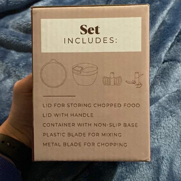 Mini Manuel Food Processor - Picture 4 of 4